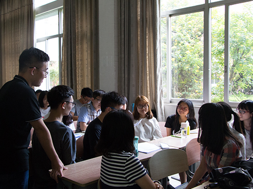 丁建新参与讨论